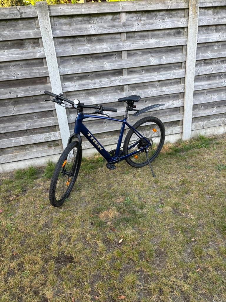 Trek dual sport 2+ (elektrisch), Fietsen en Brommers, Ophalen, Gebruikt, Schijfrem, Trek