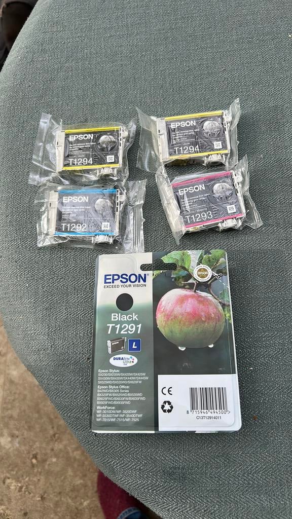 Inktpatronen epson stylus, Hobby & Loisirs créatifs, Timbres épargne, Enlèvement