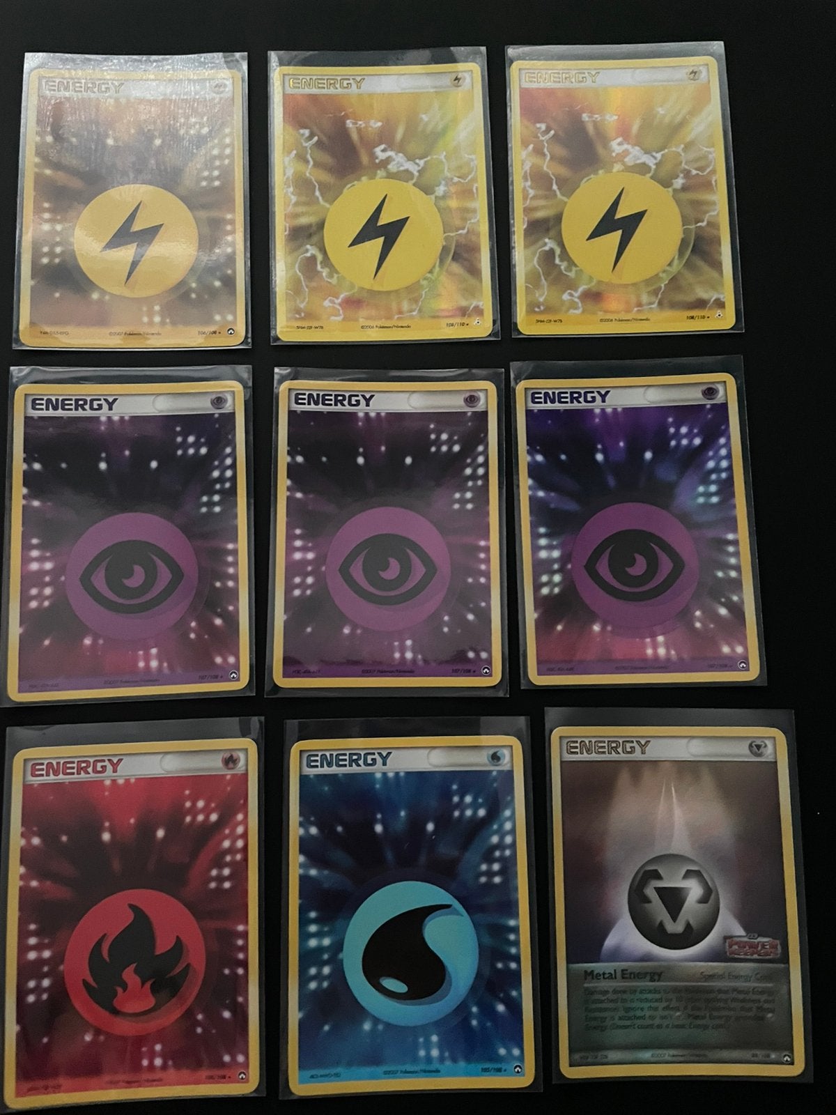 Pokémon kaarten holo/reverse holo energy, Ophalen of Verzenden, Zo goed als nieuw, Meerdere kaarten, Foil