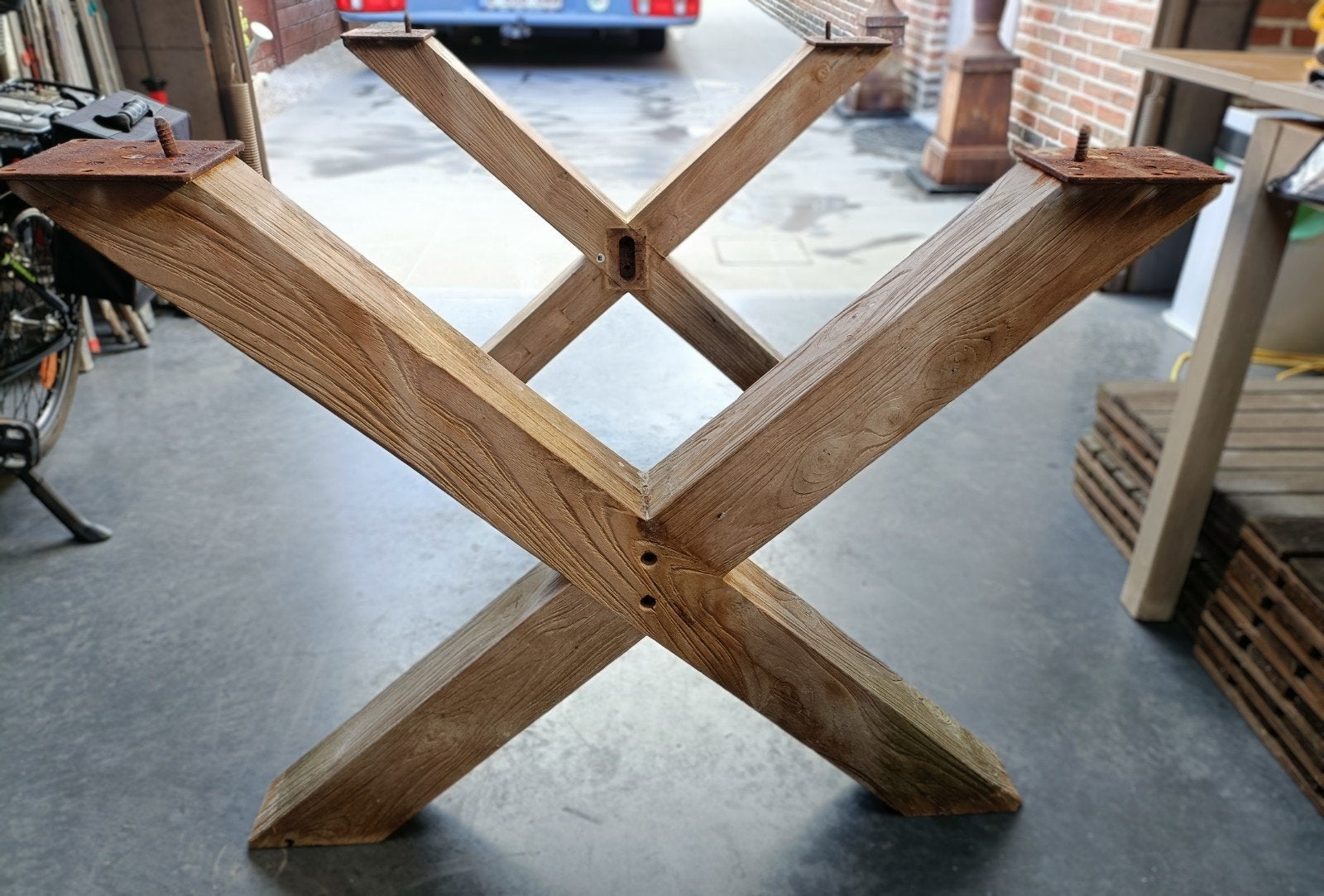 Pieds de table, Enlèvement, Utilisé, Bois