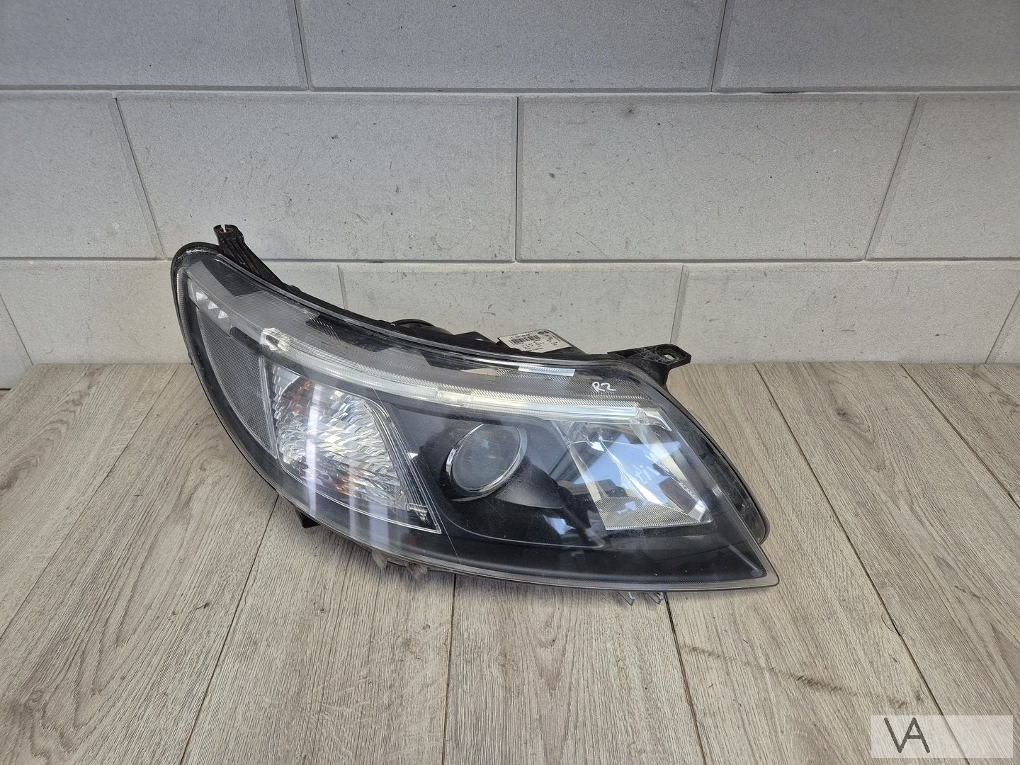 Saab 9-3 xenon koplamp rechts 2007 - 2012 P12770144 facelift, Auto-onderdelen, Gebruikt, -, -, Ophalen of Verzenden