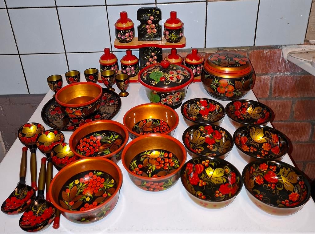 Khokhioma vintage servies, Antiek en Kunst, Ophalen of Verzenden