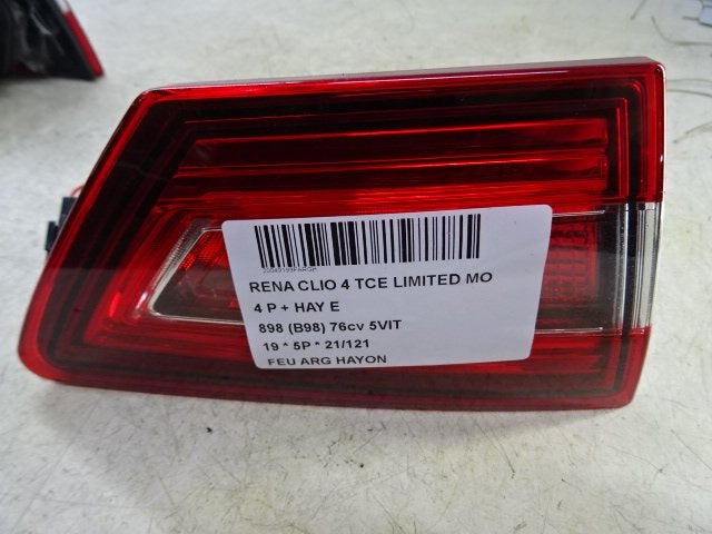 PANNEAU ARRIÈRE GAUCHE AVEC LAMPE Renault Clio IV (5R), Utilisé, Renault