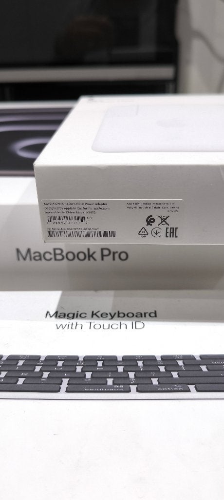 Mac Book Pro, 16 pouces, 4 Ghz ou plus, Enlèvement, 1 TB ou plus