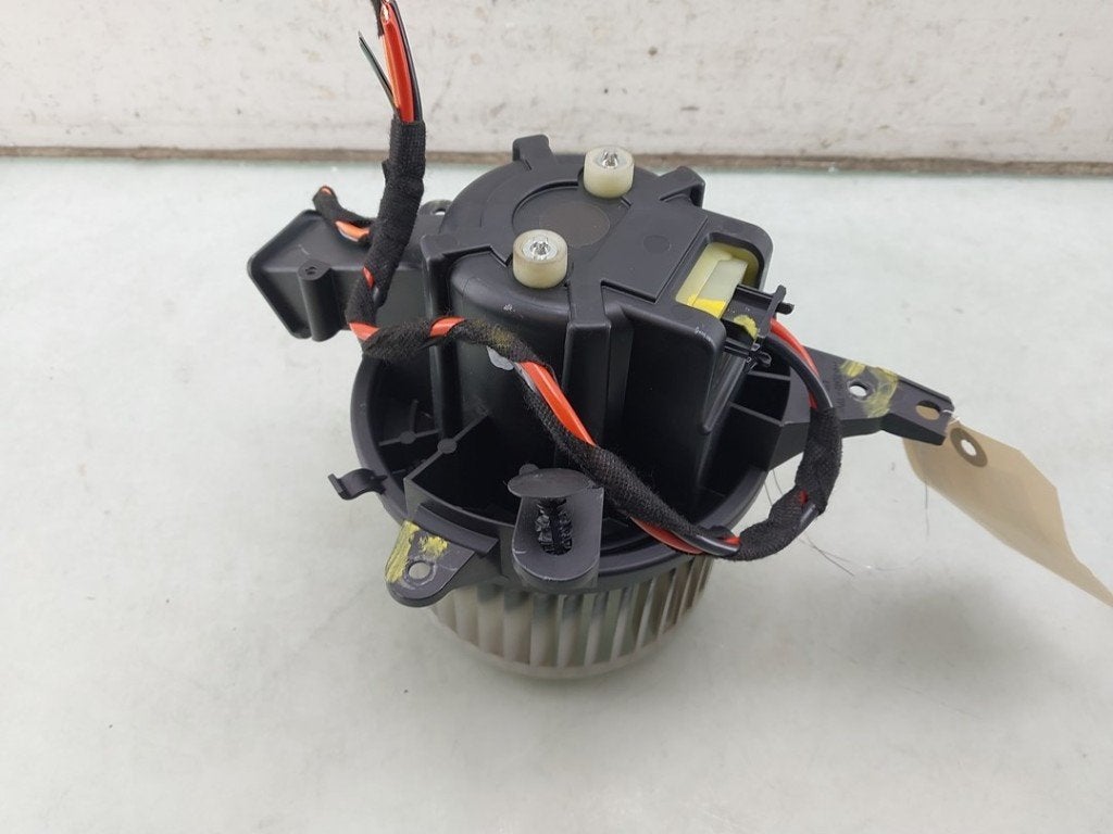 KACHEL VENTILATORMOTOR Jeep Compass II (MP) (|77367171|), Webaccessibility@stellantis.com, Gebruikt, Stellantis N.V., Taurusavenue 1
2132 LS  Hoofddorp, NL