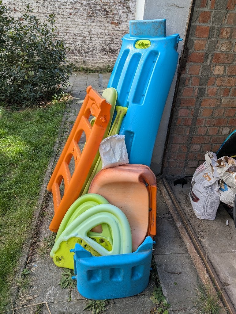 FEBER waterglijbaan - Om weg te geven!, Kinderen en Baby's, Ophalen, Gebruikt, Glijbaan