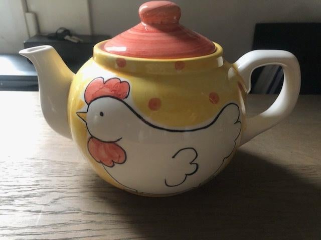 Kippen servies, Ophalen, Zo goed als nieuw, Overige stijlen, Aardewerk