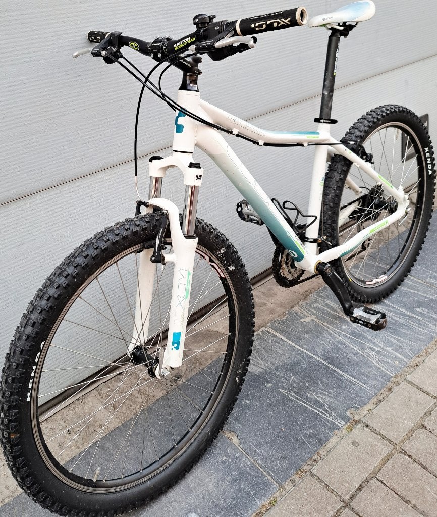 VTT CUBE ACCESS 26" adultes adolescents prix250€048981/3734, Velgrem, Cube ACCESS 26pouces, Zo goed als nieuw, Handrem