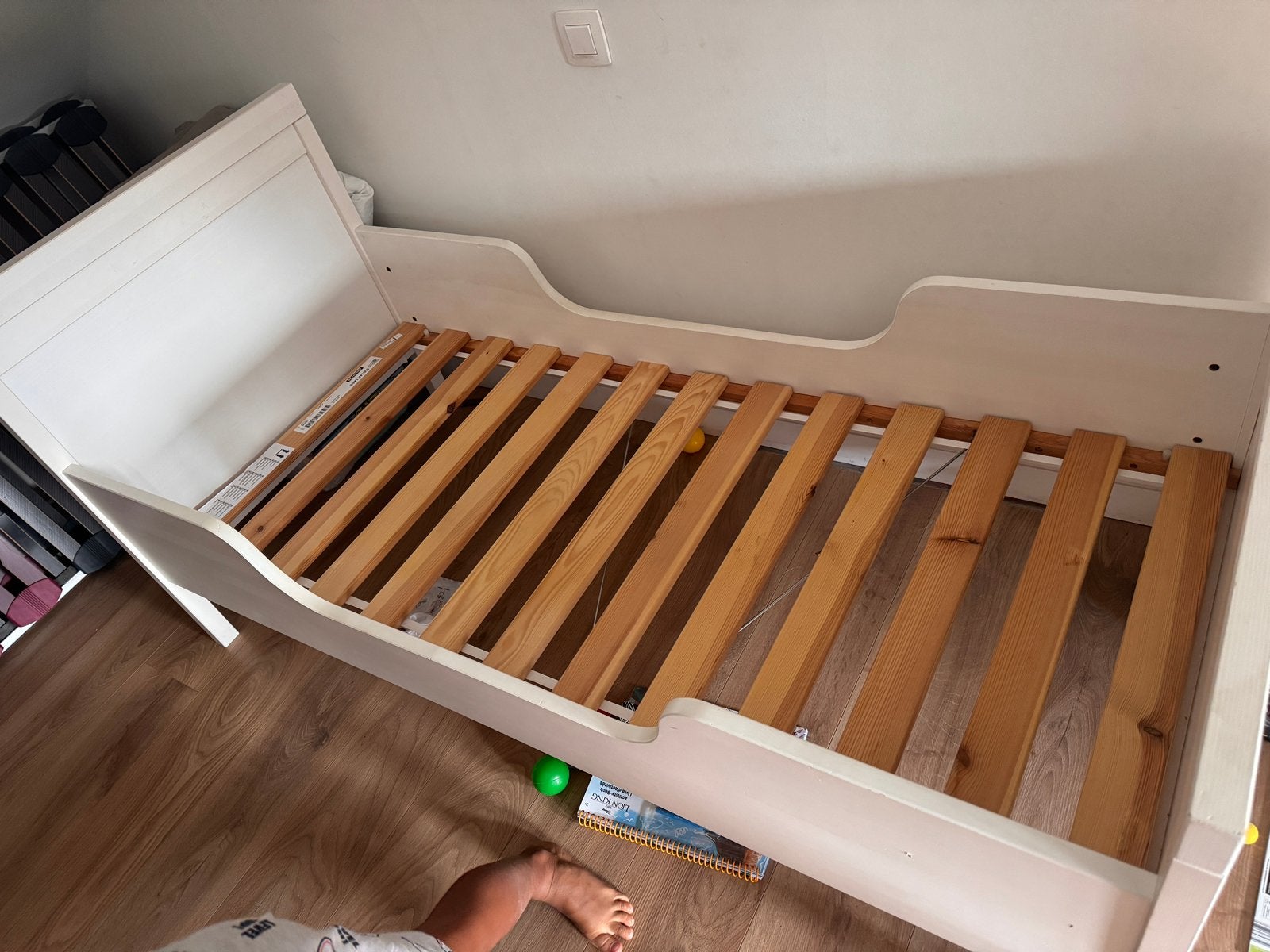 Kinderbed 70x 160cm, Ophalen, Zo goed als nieuw