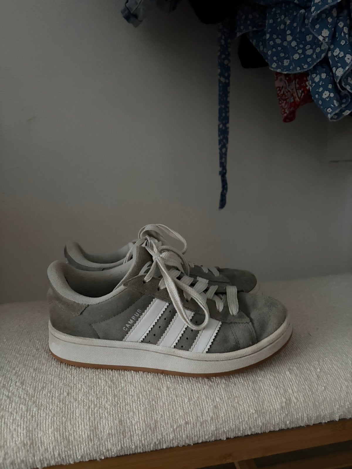Campus grise, Ophalen, Gedragen, Grijs, Sneakers