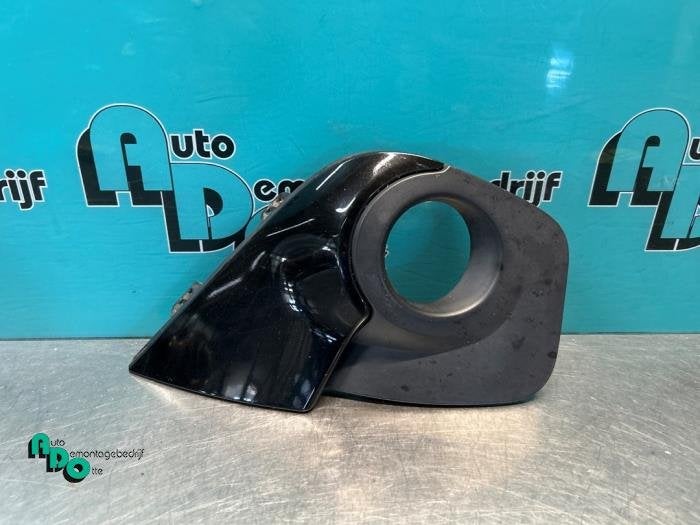 Afdekplaat mistlamp links van een Renault Twingo (Twingo 07-, Gebruikt, -, Renault, -