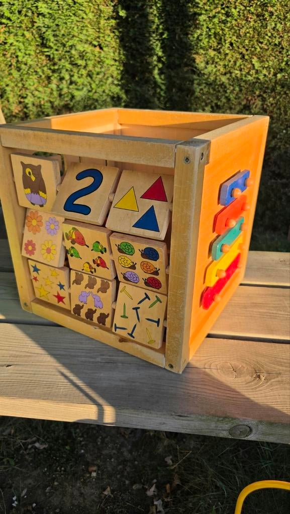 Houten Activiteiten kubus 30cm x 30cm, Kinderen en Baby's, Ophalen