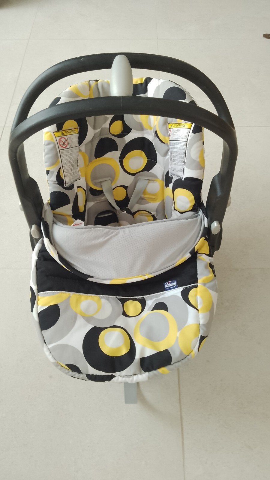 Siège auto maxi cosy Chicco 0-13kg, Enfants & Bébés, Relax bébé, Enlèvement, Chicco