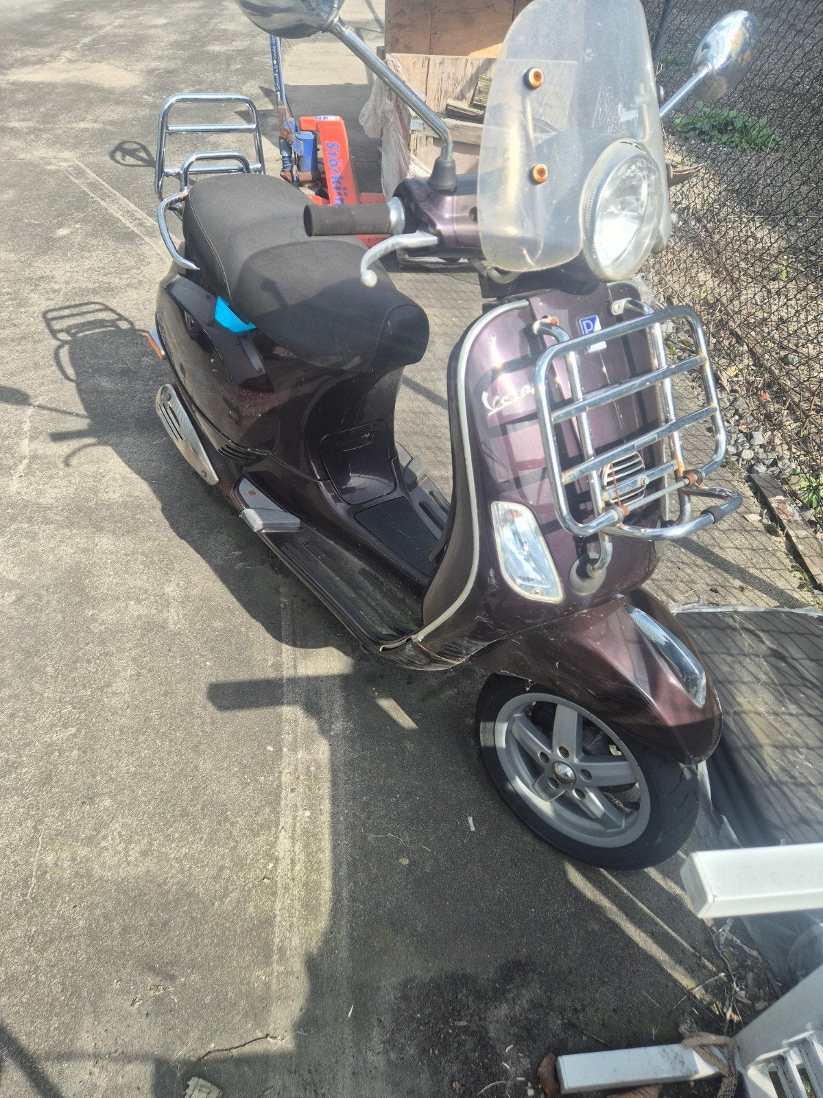 vespa lx50 geen papieren, Fietsen en Brommers, Ophalen