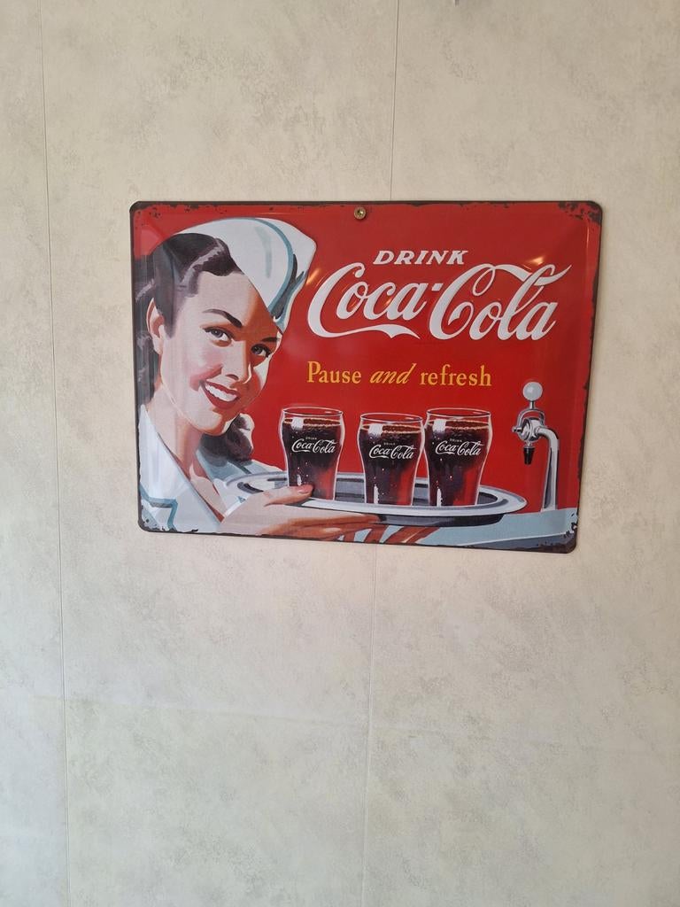 Retro wandplaat, Ophalen