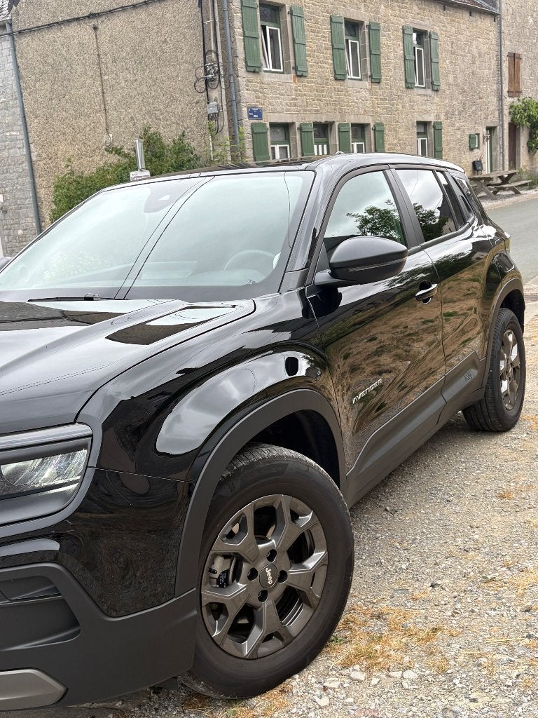 Jeep Avenger hybride 1 an seulement– De 2025, Autos, Jeep, Particulier, Avenger, 4x4, Adapté aux personnes handicapées, ABS, Phares directionnels
