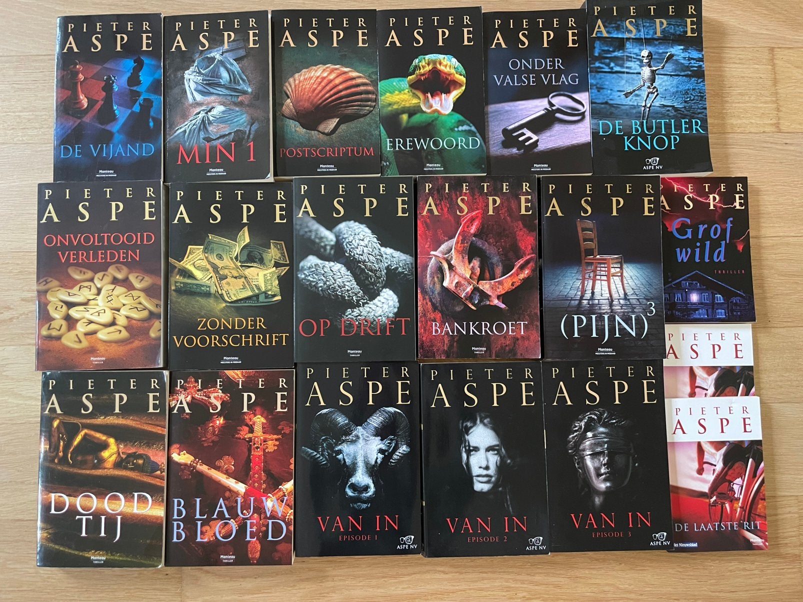 Pieter Aspe pakket 18 boeken, Boeken, Ophalen of Verzenden, België