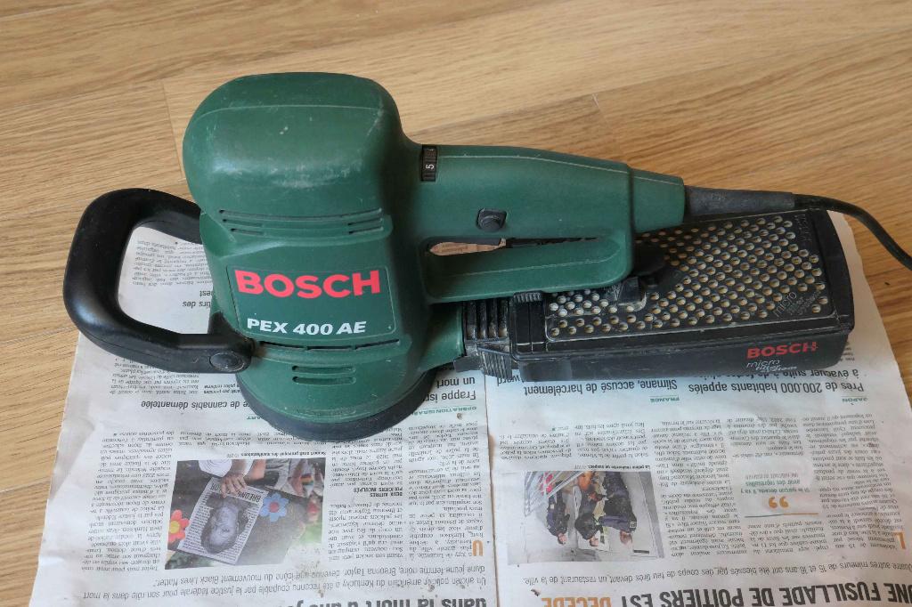 Ponçeuse Excentrique Bosch, Bricolage & Construction, Enlèvement, Utilisé, Moins de 600 watts, Ponceuse circulaire