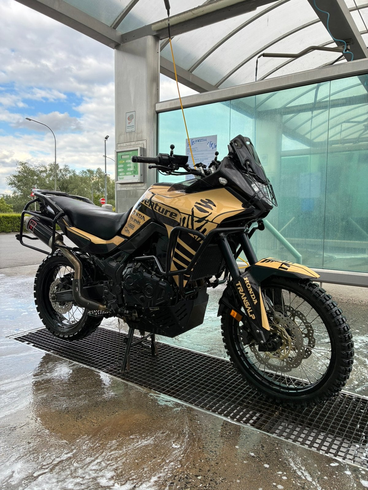 Transalp xl 750, Particulier