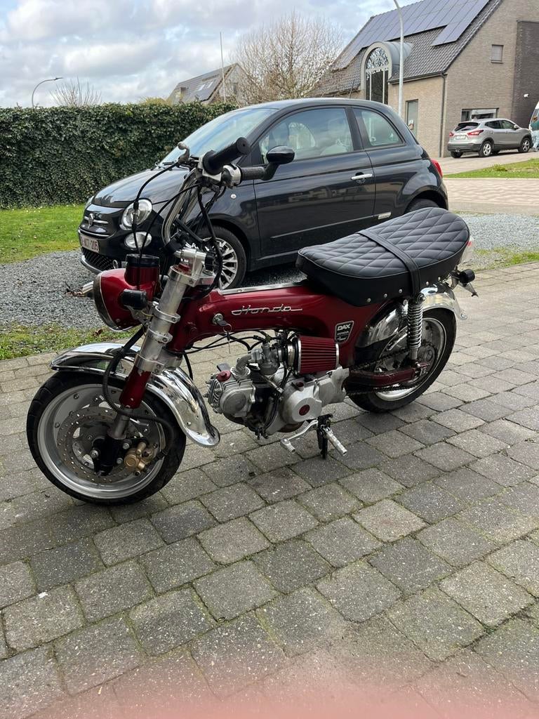Dax 50 cc, Enlèvement