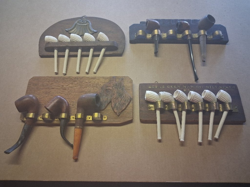 4 oude pijprekken met pijpen., Antiek en Kunst, Ophalen of Verzenden