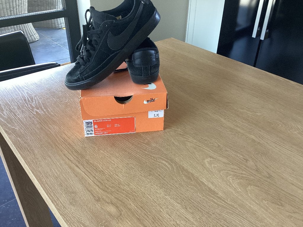 Nike 6, 38,5  mooie schoenen zgst, Kleding | Heren, Schoenen, Zwart, Nike, Ophalen of Verzenden, Zo goed als nieuw
