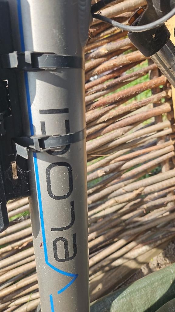 Veloci elektrische fiets, Ophalen, Gebruikt, 50 km per accu of meer, Overige merken