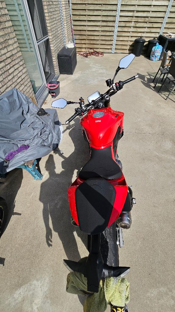 Ducati streetfighter v2 2026, Motos, Motos | Ducati, Particulier, Naked bike, plus de 35 kW, 2 cylindres, Permis Moto A, ABS, Poignées chauffantes