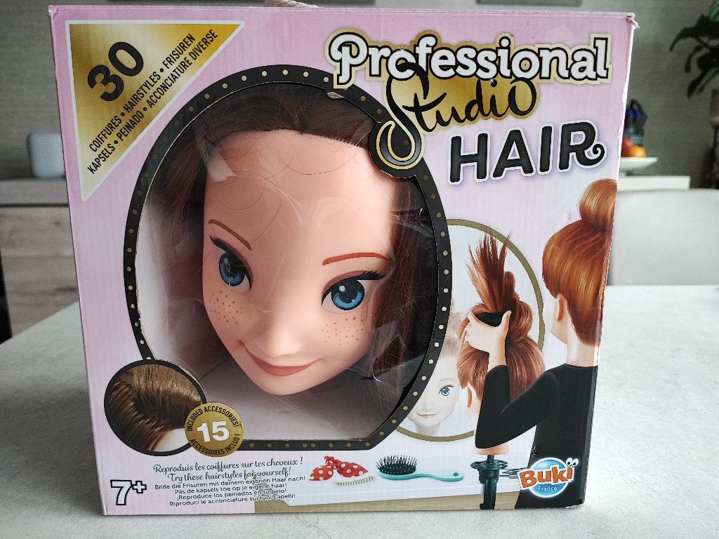 *13(50) Professional hairstudio “BUKI” AAN ELK ERNSTIG BOD, Kinderen en Baby's, Speelgoed | Educatief en Creatief, Ophalen, Zo goed als nieuw