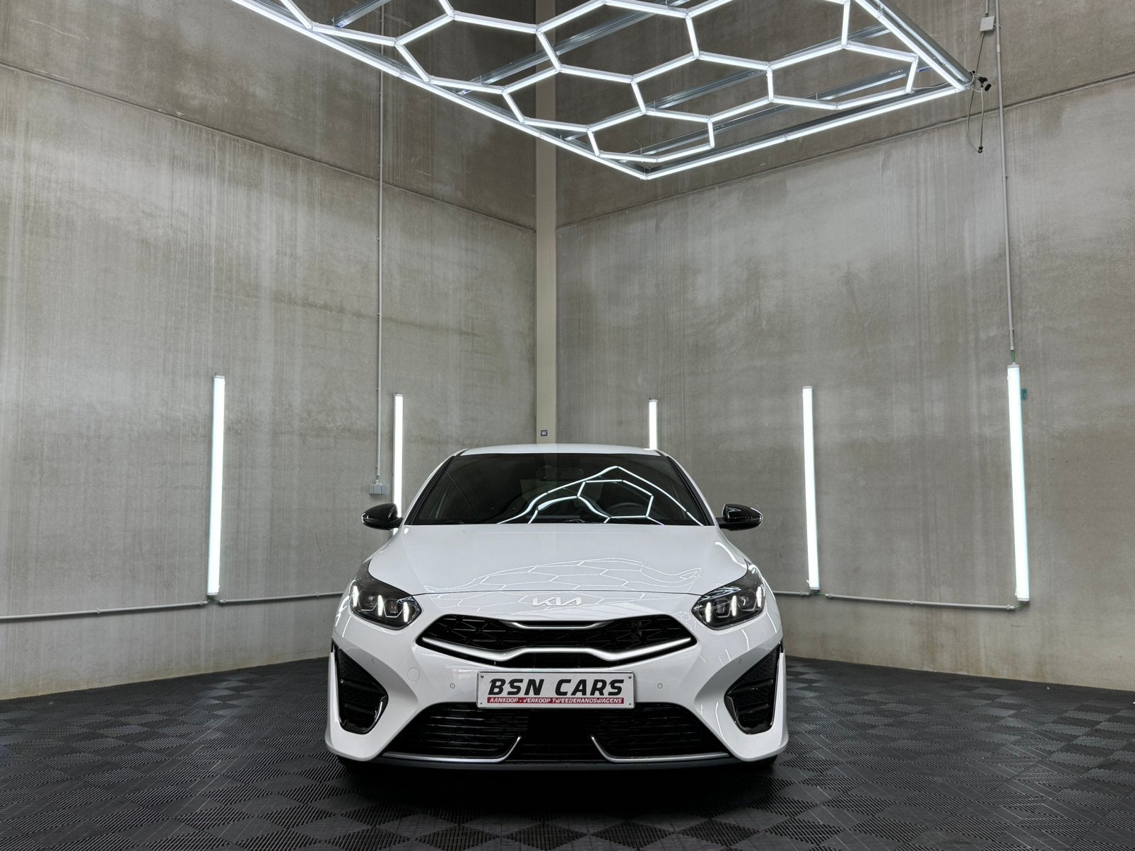 KIA CEED/GT LINE/CAMERA/ACC/CARPLAY/KIAGARANTIE, Autos, Essai à domicile, Achat, https://public.car-pass.be/vhr/9ce3492b-e2e7-42f7-b93f-d0721ef8b260