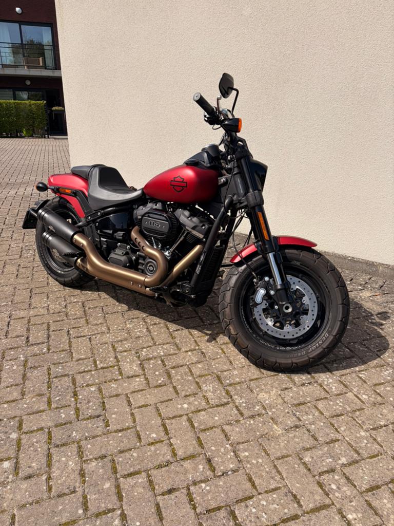 Harley Davidson Fat Bob *2021*3900km* nieuwstaat, Nieuw, Particulier, Meer dan 35 kW, Sportuitlaat