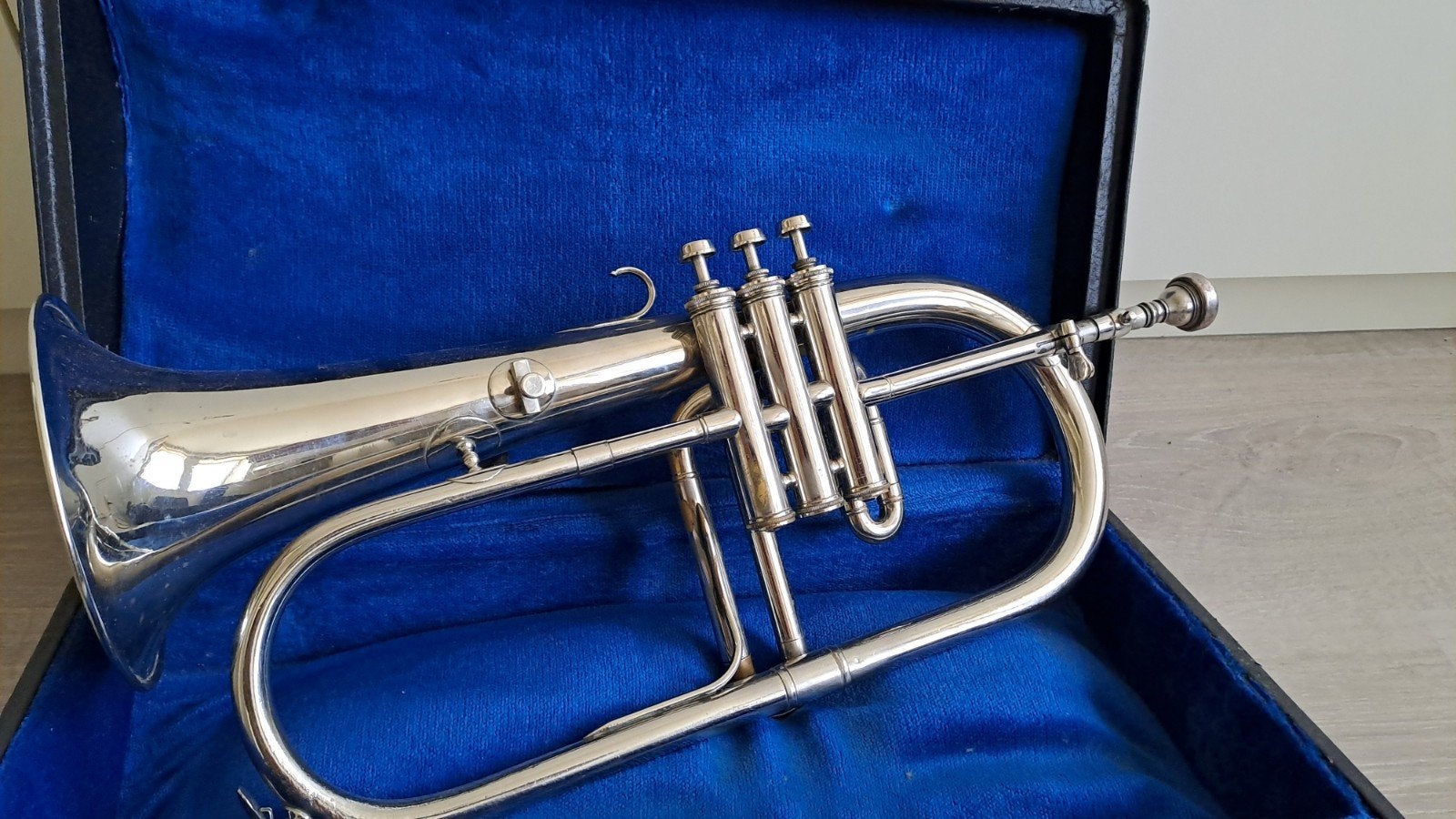 Bugel, Muziek en Instrumenten, Ophalen