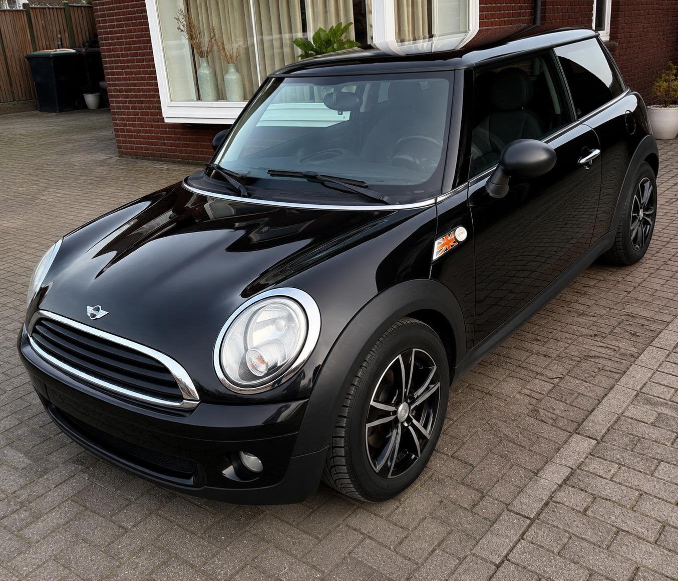 MINI 1.4  16V ONE 55KW, Auto's, Mini, Zwart, Bedrijf, 2 deurs, Onderhoudsboekje