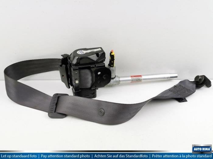 Ceinture de sécurité arrière centre d'un Volvo V70, Autos : Pièces & Accessoires, -, 3 mois de garantie, -, -