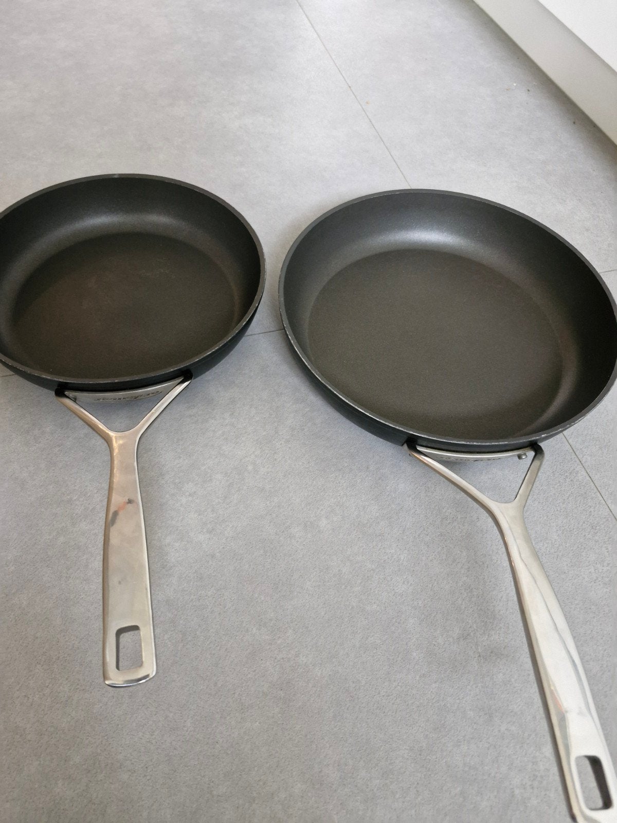 Pannenset Demeyere, Antiaanbaklaag, Ophalen, Pannenset, Demeyere