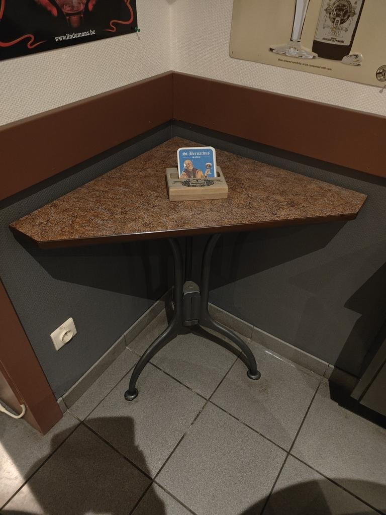 Table d'angle/table de café, Enlèvement