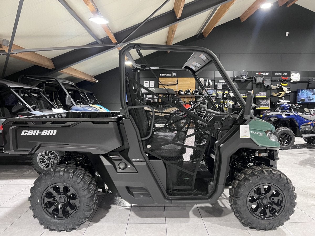 CAN-AM Traxter XU 62 HD7 VT TR 25 DPS 60 km/h, Motoren, 700 cc, Meer dan 35 kW