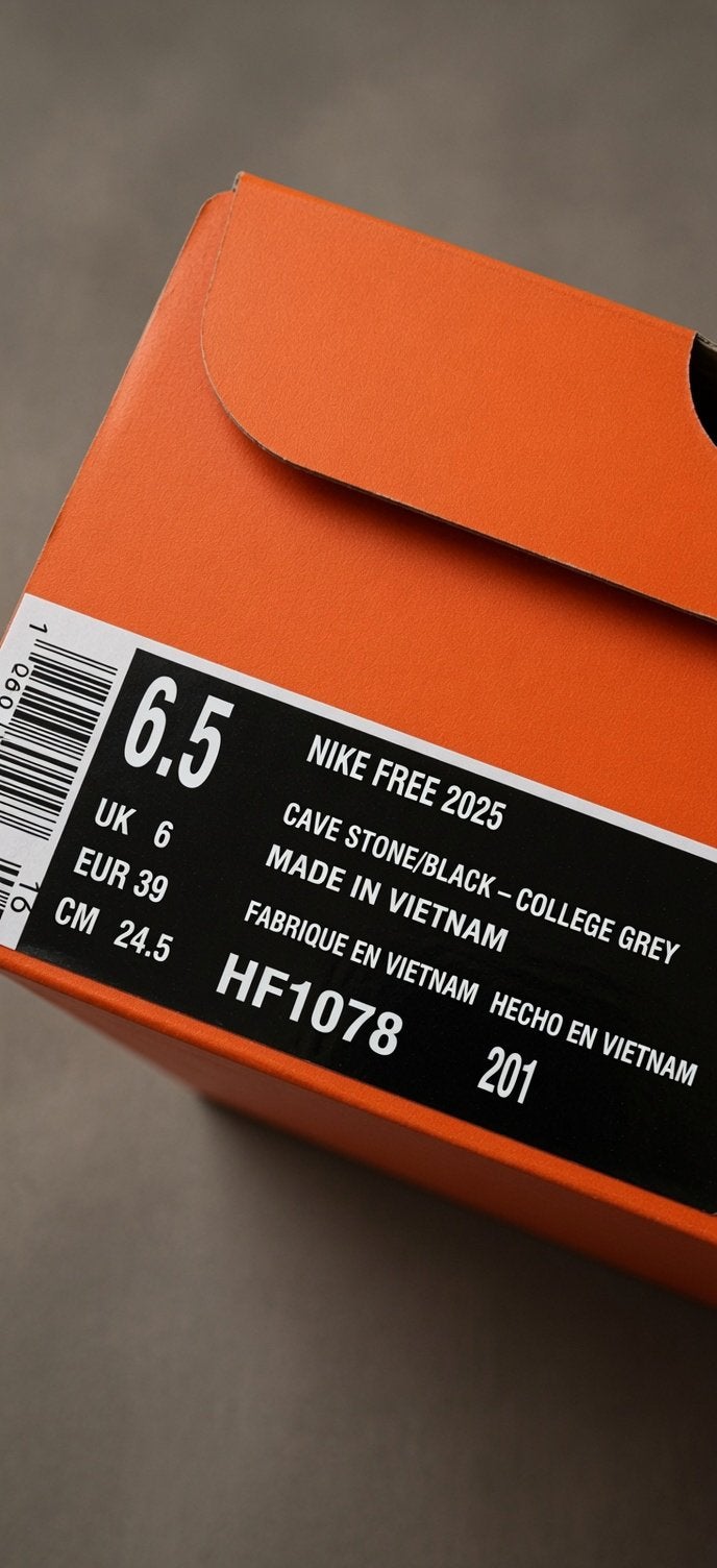 sportive Nike Free 2025 grises taille EU39, Neuf, Course à pied, Chaussures de course à pied, Enlèvement ou Envoi