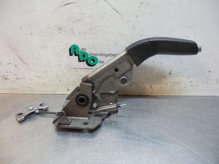 Handremhendel van een Nissan Primera (Primera P02-), Gebruikt, -, -, Ophalen of Verzenden