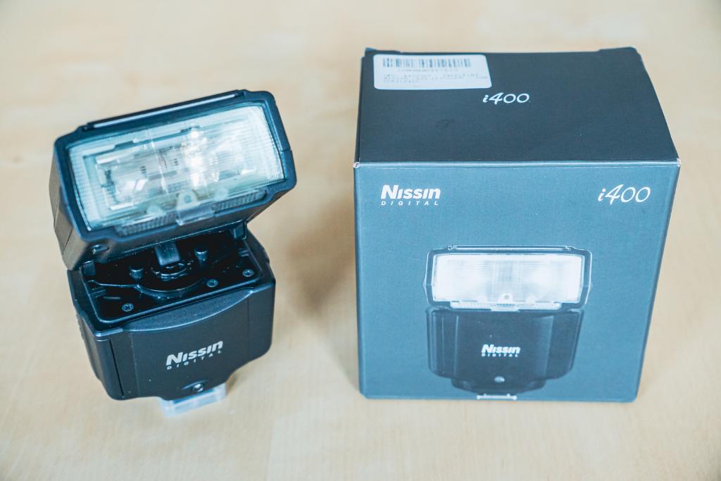 Nissin i400 Flash - Sony, Ophalen of Verzenden, Zo goed als nieuw, Overige merken, Kantelbaar
