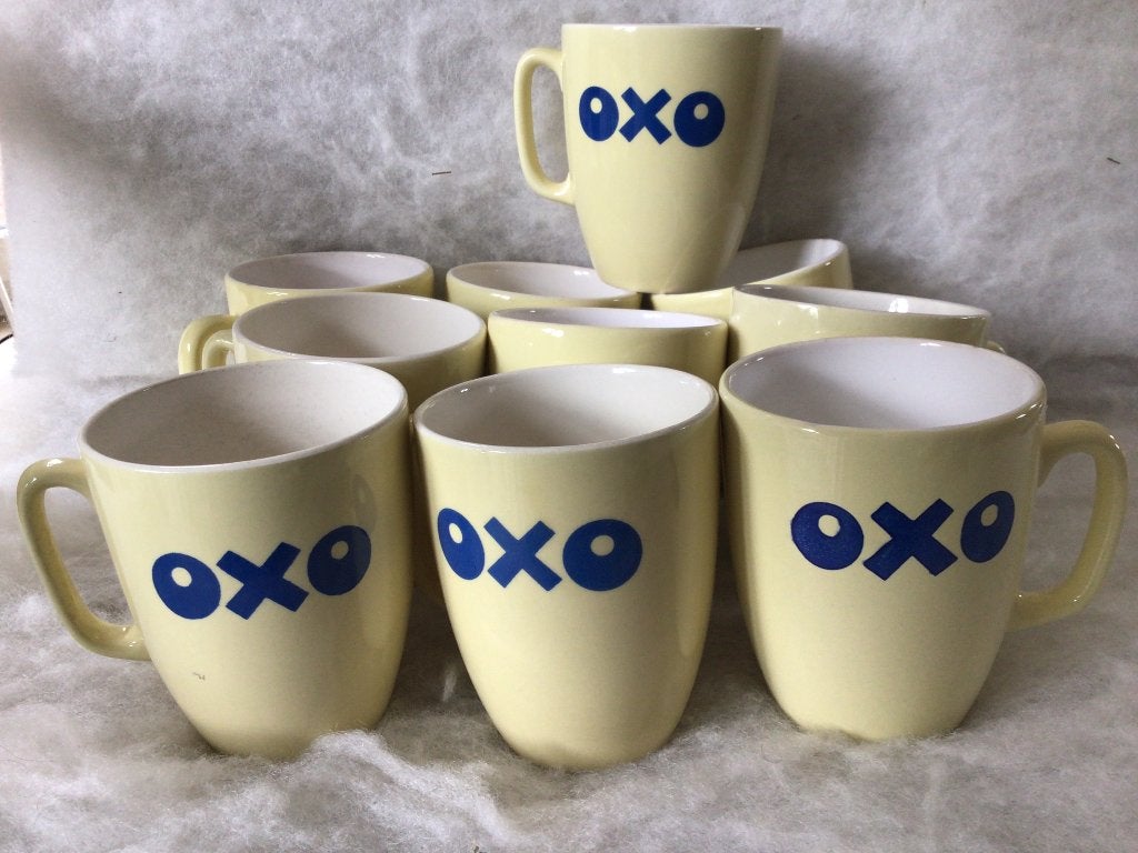 Vintage OXO mokken. Geel met blauwe letters, Maison & Meubles, Enlèvement ou Envoi, Vintage