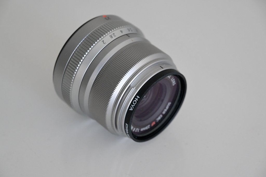 Fujifilm Fujinon XF23mmF2 R WR zilver, Fujifilm, Comme neuf, 23 mm, Filtre inclus
