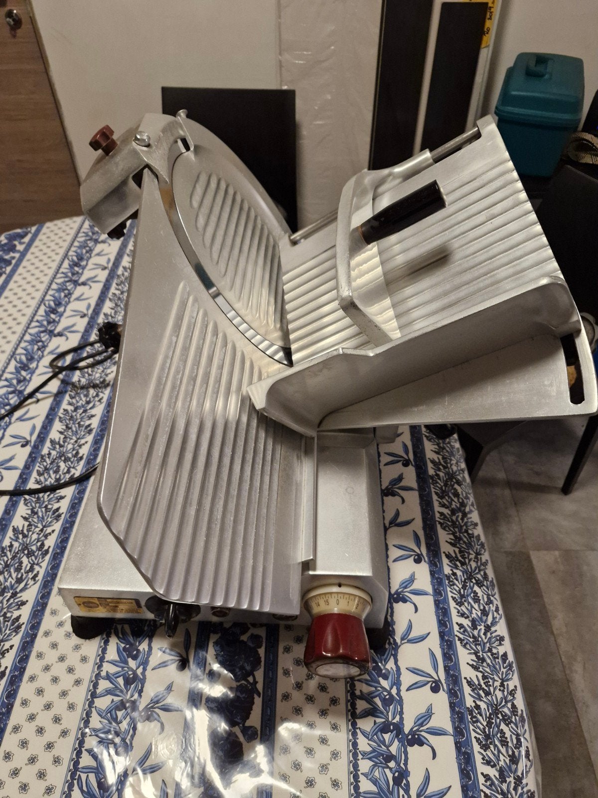 Snijmachine Beckers Italië, Snijmachine