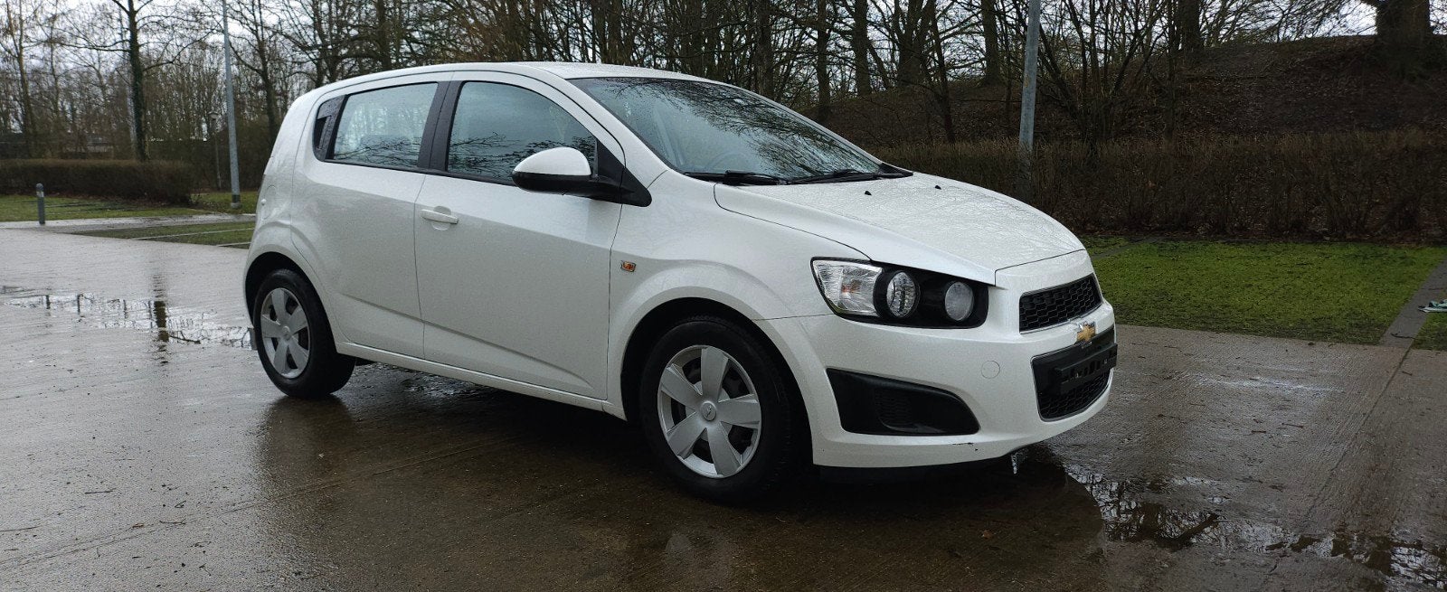 Chevrolet Aveo 1.2 Benzine Bj.2013 Met 107.000 Km. Garantie, Autos, Chevrolet, Achat, Entreprise, Boîte manuelle, Tissu