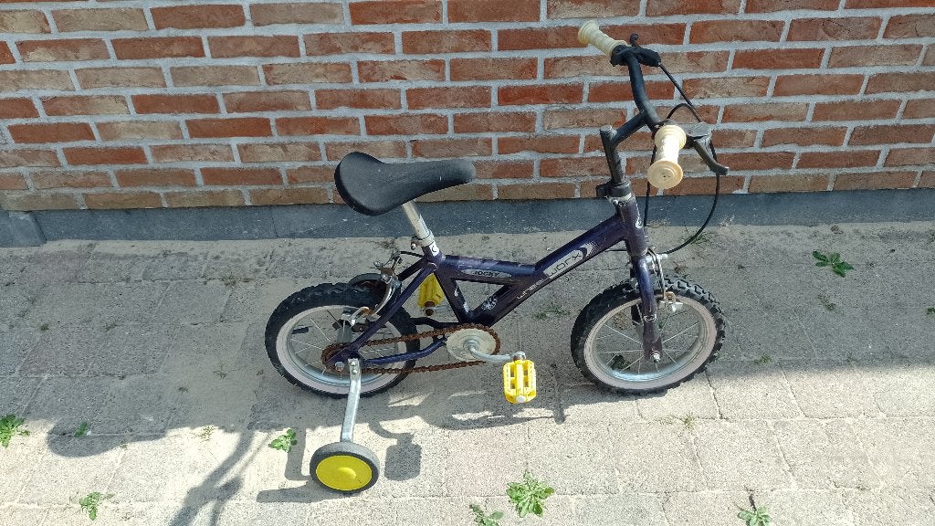 Vélo avec petites roues amovibles, Enlèvement, Utilisé