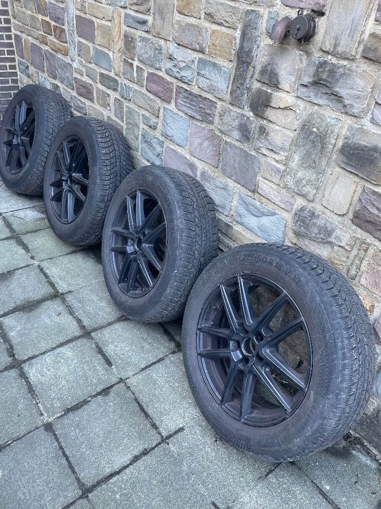 Jantes BMW X4 + pneu hiver 18’, Auto-onderdelen, Banden en Velgen, Ophalen, 18 inch, Gebruikt, Velg(en)