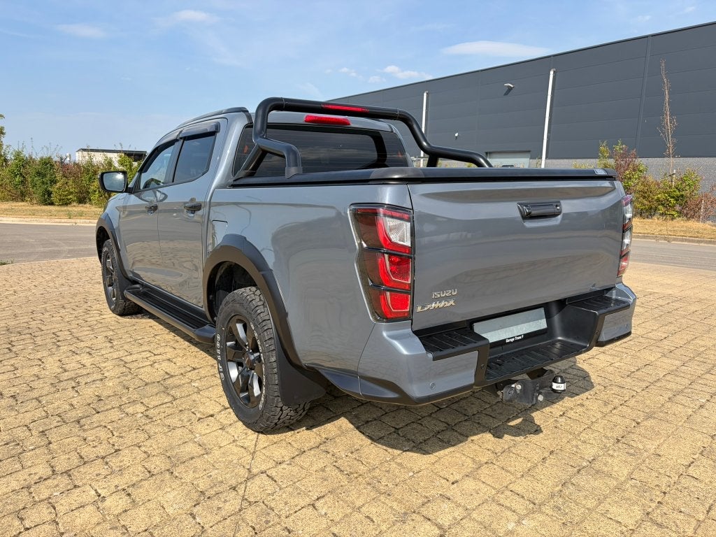 Isuzu D-Max V-cross / 4x4 1.9D / 34702,48 € ex, Auto's, Automaat, Dealer onderhouden, 4 cilinders, 120 kW