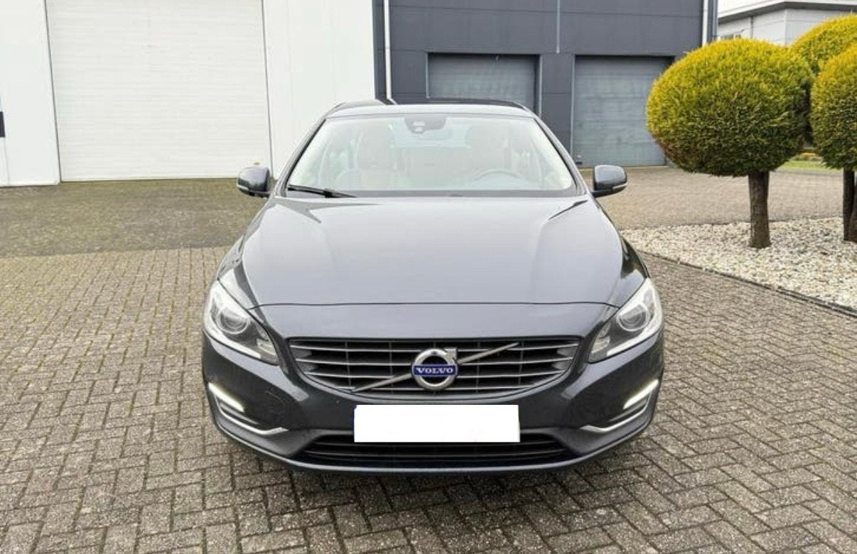 Volvo V60 2.4 D6 Plug-in Hybrid Summum, Auto's, Volvo, V60, Particulier, Te koop, Trekhaak