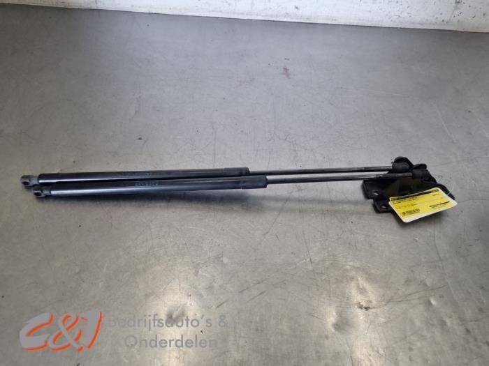 Kit amortisseur gaz hayon d'un Mercedes Vito, 3 mois de garantie, Utilisé, -, -
