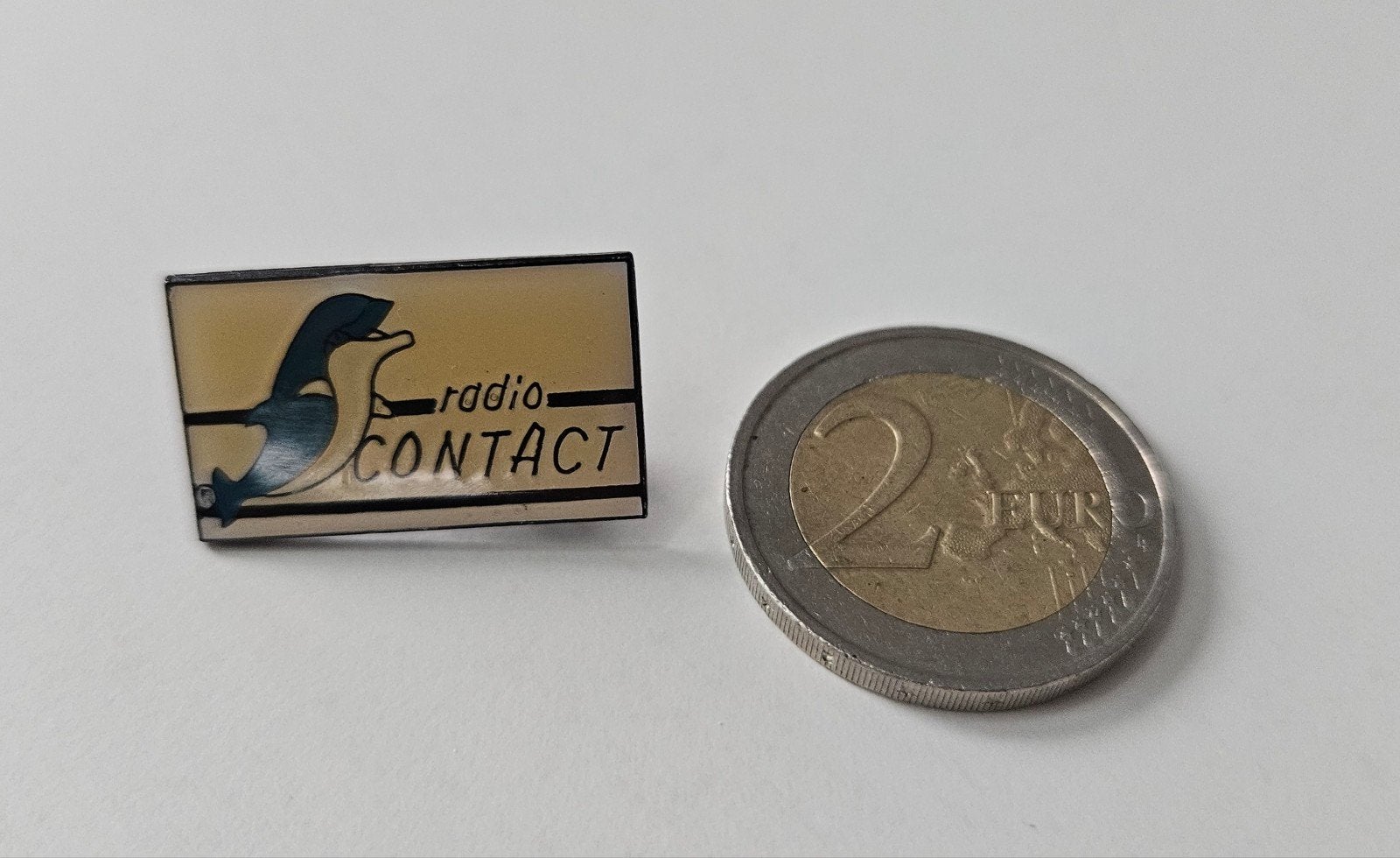 Radio Contact pin, Verzamelen, Ophalen of Verzenden, Gebruikt, Overige onderwerpen, Speldje of Pin